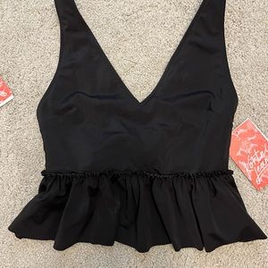 Kortni Jeane Black Ruffle Swimsuit Set – NWT – Size Small